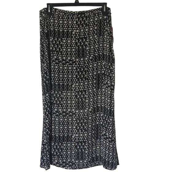 “Vince Camino” Black/White Print Sheer Skirt, Size 12, NWT - Picture 1 of 9
